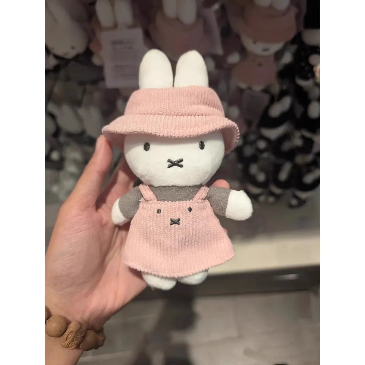 Japanese cute miffy pink skirt doll pendant peripheral pendant cute Japanese cute miffy pink skirt doll pendant peripheral pendant cute